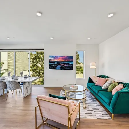 One Lux Stay Hollywood View La Suites Los Angeles Extérieur photo
