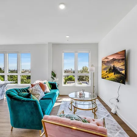 One Lux Stay Hollywood View La Suites Los Angeles Extérieur photo