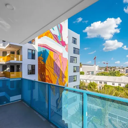 One Lux Stay Hollywood View La Suites Los Angeles Extérieur photo